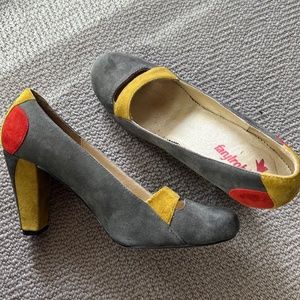 Farylrobin Mod Suede Heels